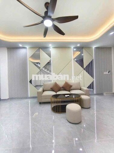 Nhà Đẹp Góc 2 Mặt Tiền 1 Trệt 1 Lầu 2pn 2wc ngay Chợ Hiệp Bình 2.6Tỷ