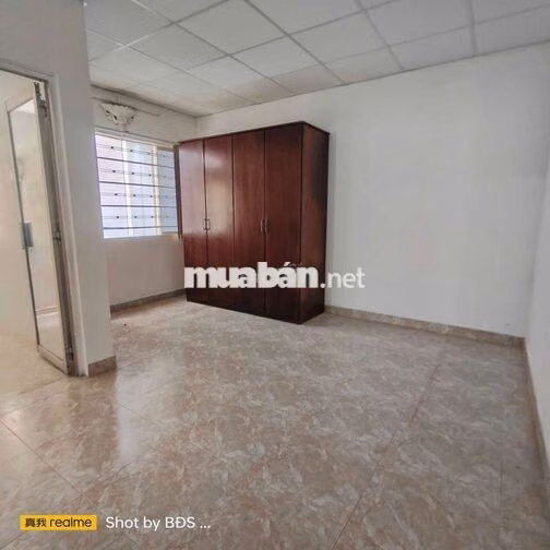 Nhà 2 tầng QL13  6x17, 3 phòng ngủ 10tr/tháng