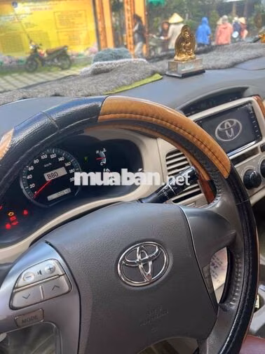 Toyota Innova 2014 Bạc 105 nghìn km
