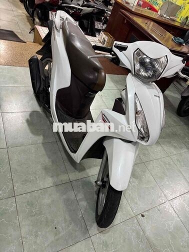 Honda Vision Trắng