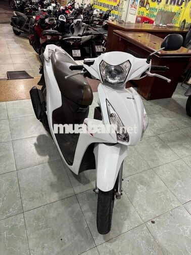Honda Vision Trắng