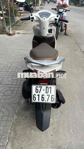 Honda Vision 2016 Trắng đen ( hỗ trợ góp )