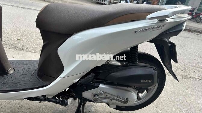 Honda Vision 2016 Trắng đen ( hỗ trợ góp )