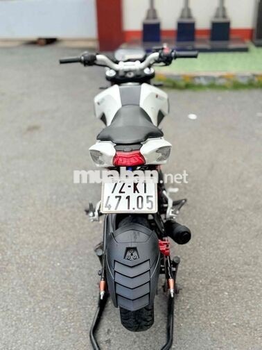 Benelli TNT 125cc Fi 2017 Trắng Phun xăng điện tử