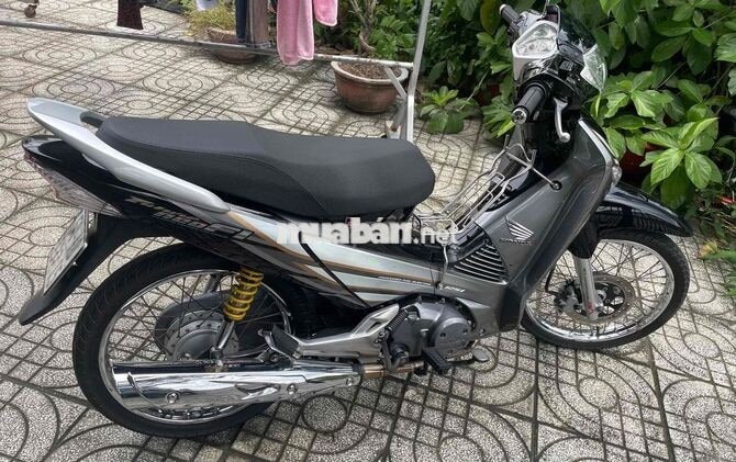 Honda Future 125 Đen bạc