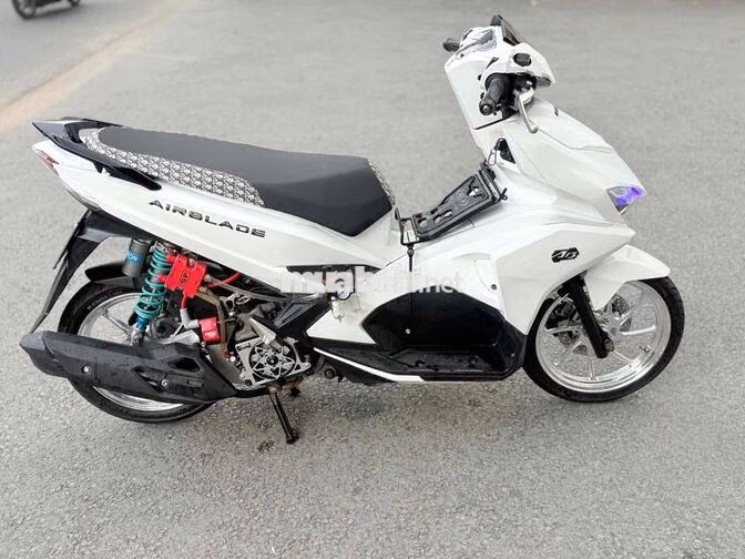 Honda Air Blade 125cc 2017 Full Kiểng. BS 4.83.86