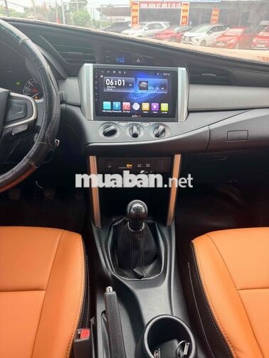Toyota Innova 2017 Số sàn màu Nâu 19vạn bao tua
