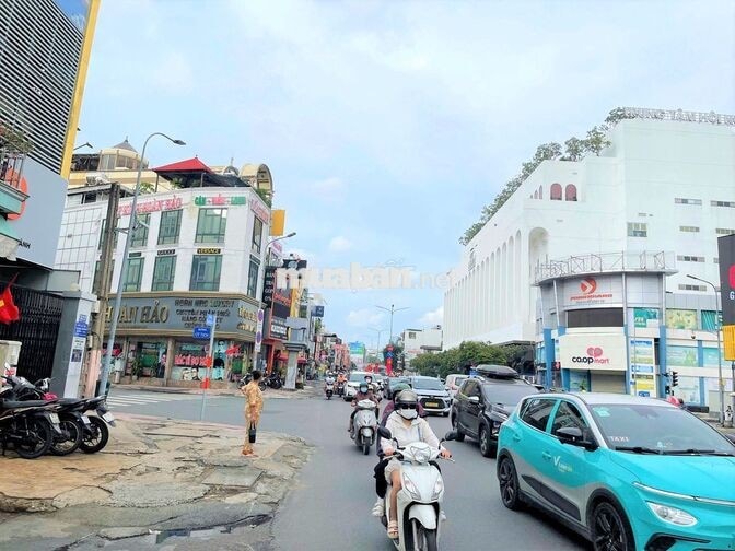 MT Hoàng Văn Thụ Ngay Ngã Ba Thoáng Đẹp Phù Hợp Showroom Trưng Bày