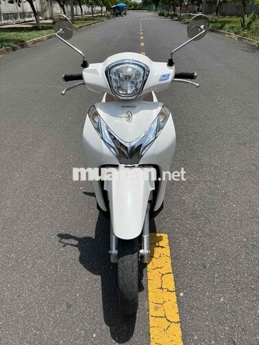 Honda SH Mode 2017 Trắng