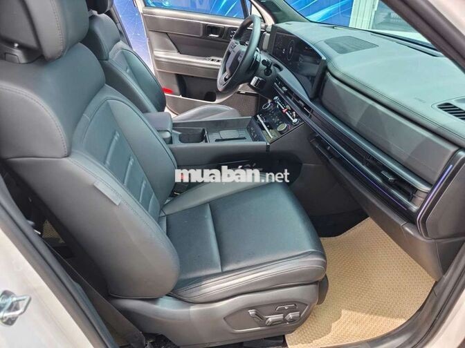 HYUNDAI SANTAFE 2024 CALLIGRAPHY 2.5T,màu trắng
