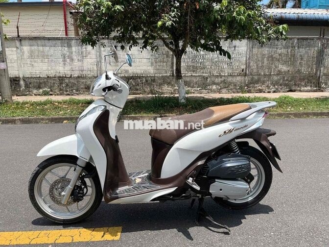 Honda SH Mode 2017 Trắng