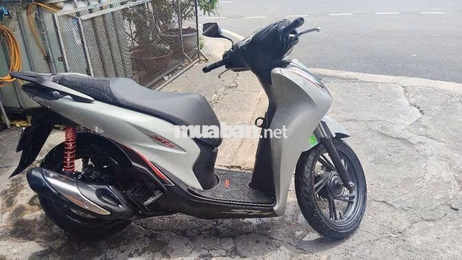 Honda SH 125i ABS 2025 Xám 1800 km