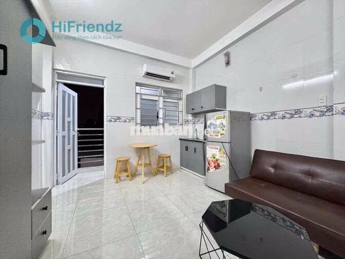 STUDIO BAN CÔNG FULL NỘI THẤT SÁT BÊN CẦU CHỮ Y