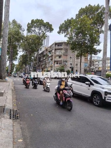 Cho thuê nhà Mặt tiền Lý Thường Kiệt, Q11 gần Coopmart-3x12- 3 tấm