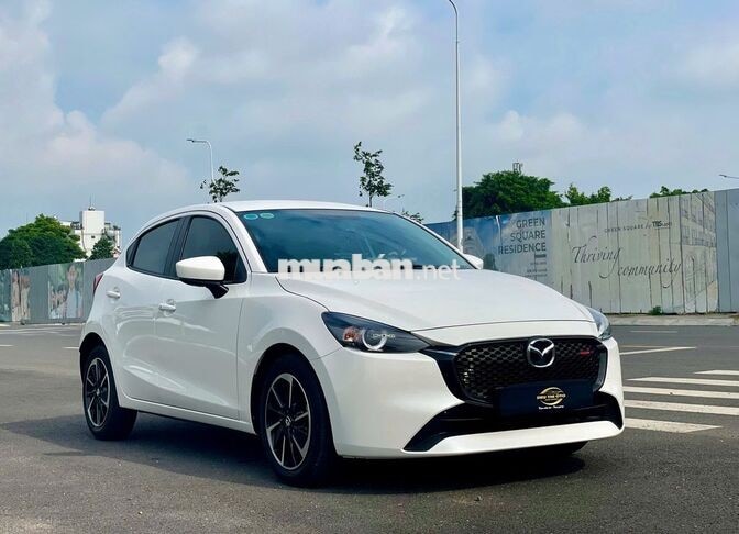 Mazda Mazda 2 1.5 Premium Sport 2024 Trắng Tự động