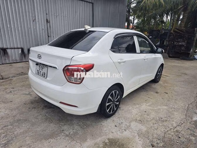 Hyundai i10 Sedan 1.2 2015 Trắng