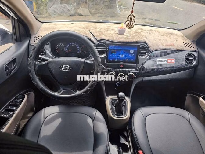 Hyundai i10 Sedan 1.2 2015 Trắng