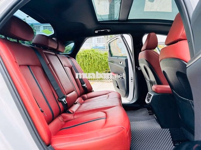 Kia K5 2.5 GT Line 2024 Trắng 9.000 km