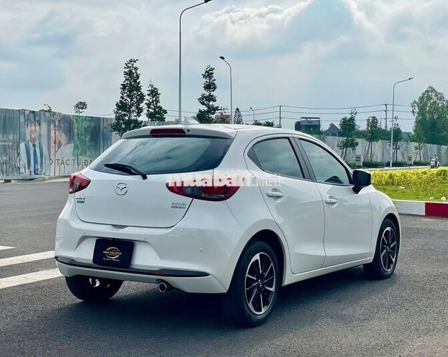Mazda Mazda 2 1.5 Premium Sport 2024 Trắng Tự động
