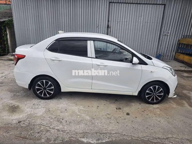 Hyundai i10 Sedan 1.2 2015 Trắng