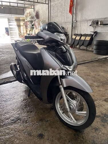Honda SH150i 2019 Bạc 23000 km