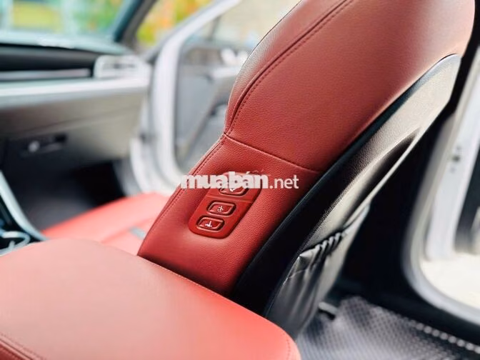 Kia K5 2.5 GT Line 2024 Trắng 9.000 km
