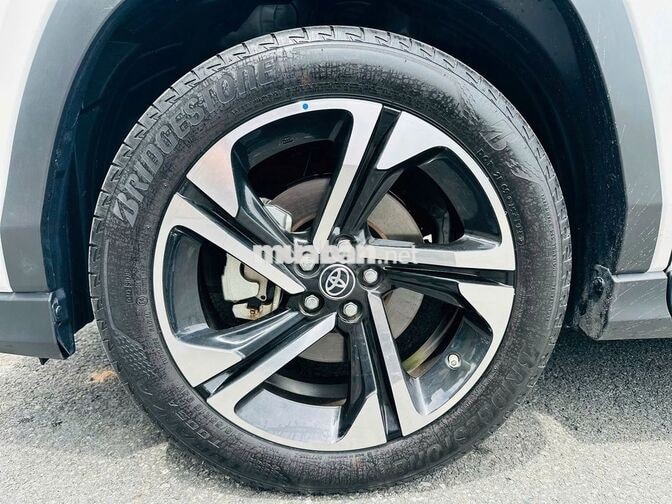 Toyota Yaris Cross 2024 1.5 S Trắng 18.000 km