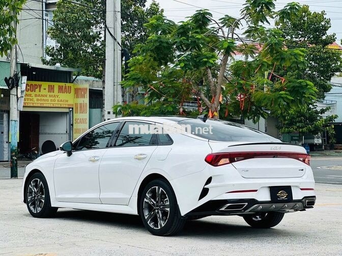Kia K5 2.5 GT Line 2024 Trắng 9.000 km