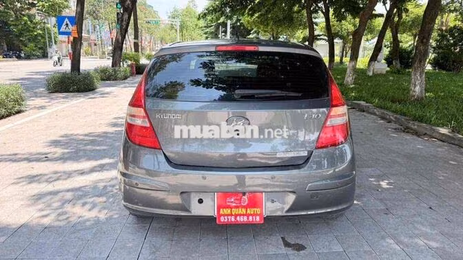 Hyundai i30 2009 Tự động Xám