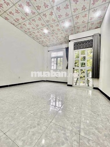 🏠Cho thuê nhà mới như hình. Hẽm xe hơi 🚘🚘khu C Phạm Hùng   👉 Gần satra