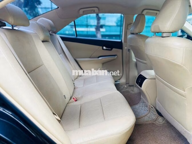 Toyota Camry 2.0E 2018 Đen 94000 km