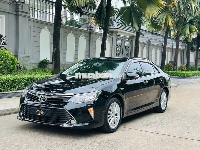 Toyota Camry 2.0E 2018 Đen 94000 km