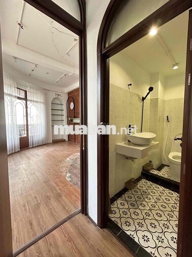 CHO THUÊ NHÀ 2 MẶT TIỀN LÊ VĂN SỸ Q.3 - VỊ TRÍ CỰC ĐẸP KINH DOANH!