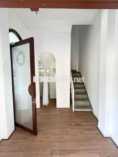 CHO THUÊ NHÀ 2 MẶT TIỀN LÊ VĂN SỸ Q.3 - VỊ TRÍ CỰC ĐẸP KINH DOANH!