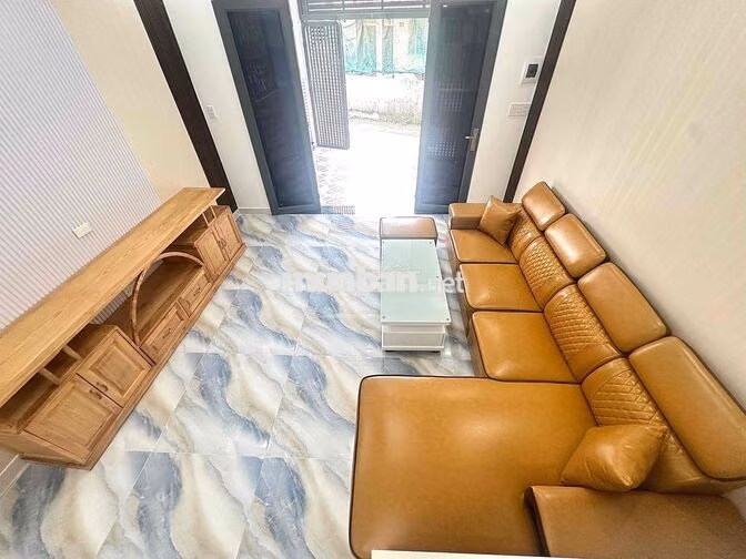 Bán nhà sổ riêng. 75m2 ngay trường học Nguyễn Văn Trỗi . Tân Vạn
