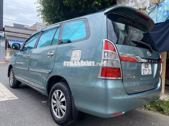 Toyota Innova 2016 Số sàn Xanh 185.000 km