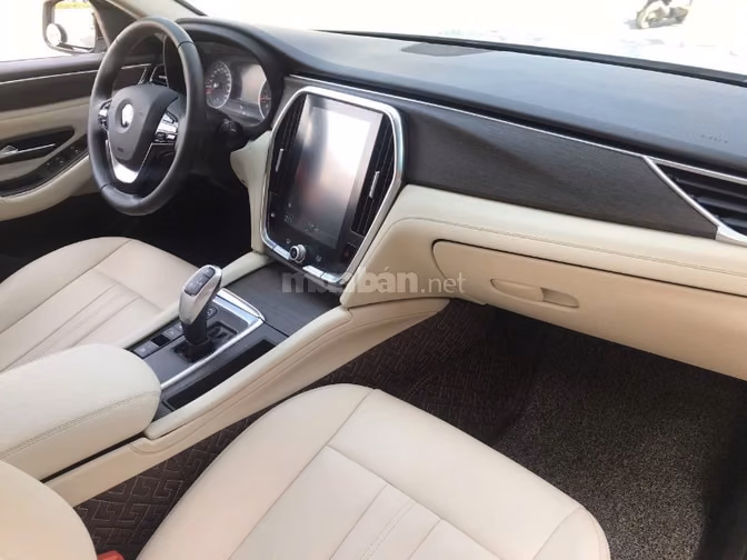 VinFast Lux A 2.0 Tubor Premium 2020 Đen 
