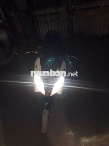 Honda Air Blade 2010fi lên áo thái
