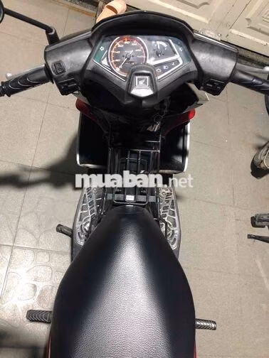Honda Air Blade 2010fi lên áo thái