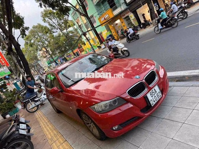 BMW 3 Series 2009 Tự động 1.8L Đỏ