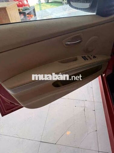 BMW 3 Series 2009 Tự động 1.8L Đỏ