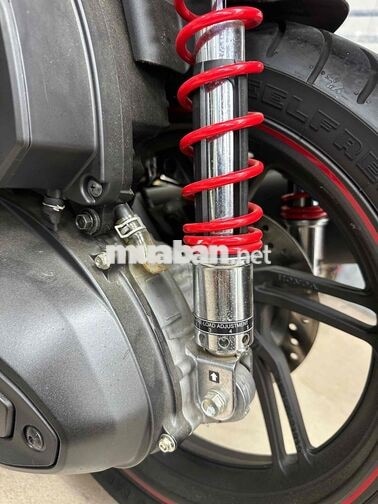 Honda SH350i 2023 Bạc nhám chạy 1 ngàn km mới 99%
