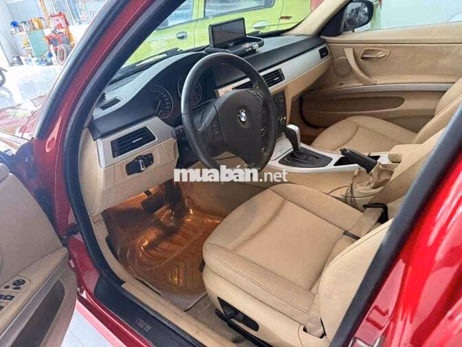 BMW 3 Series 2009 Tự động 1.8L Đỏ