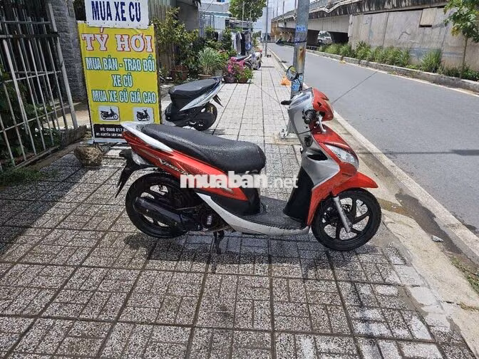 Honda Vision xe máy im ru bs95