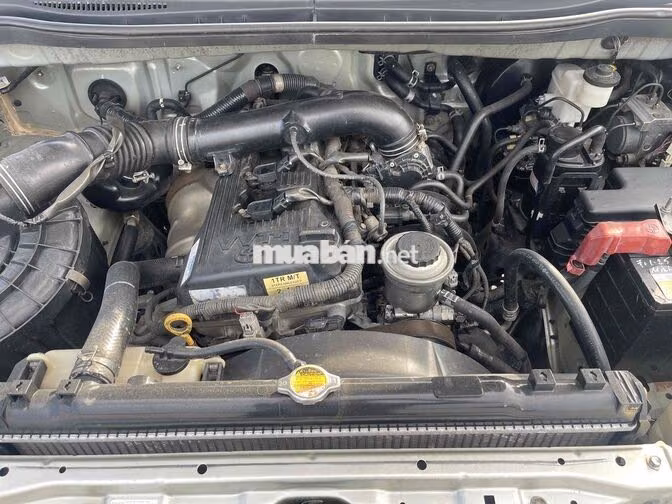 Toyota Innova Bạc Số sàn