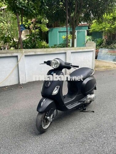 Piaggio Vespa Đen Xe tay ga