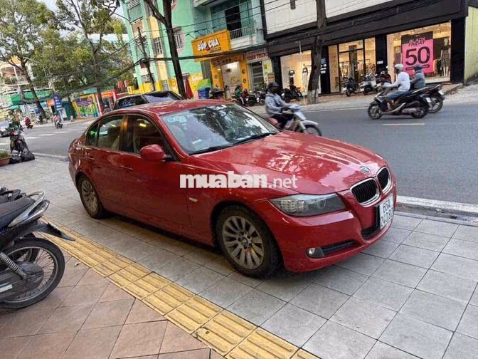 BMW 3 Series 2009 Tự động 1.8L Đỏ