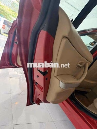 BMW 3 Series 2009 Tự động 1.8L Đỏ