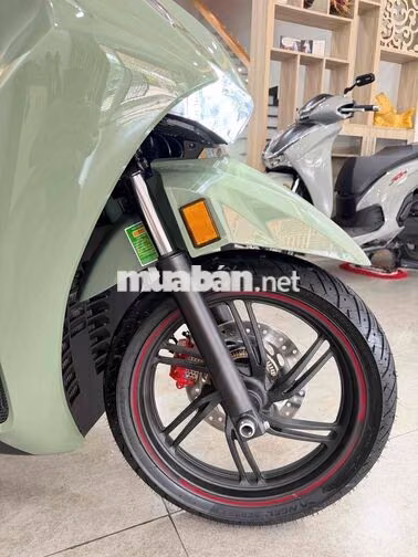 Honda SH350i 2026 Xanh rêu 1000 km