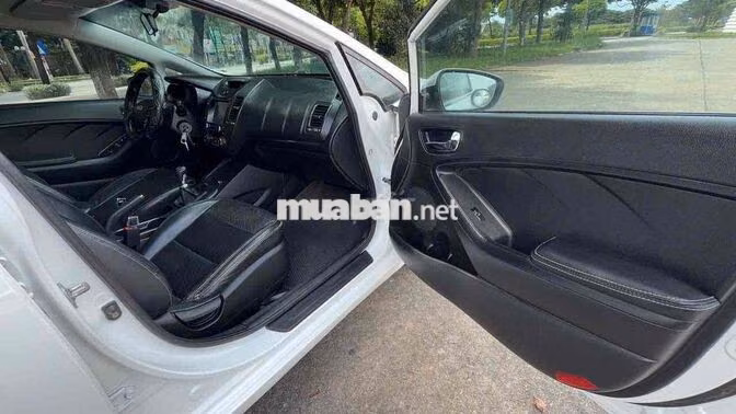 Kia K3 2014 Số sàn Trắng Da